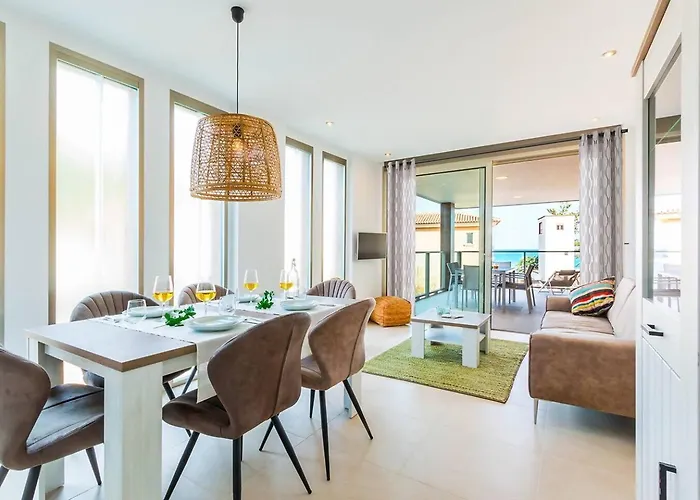 Beachfront Premium 3bdr Terraza Y Piscina * Jávea